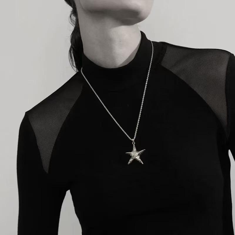 Seastar Pendant Necklace