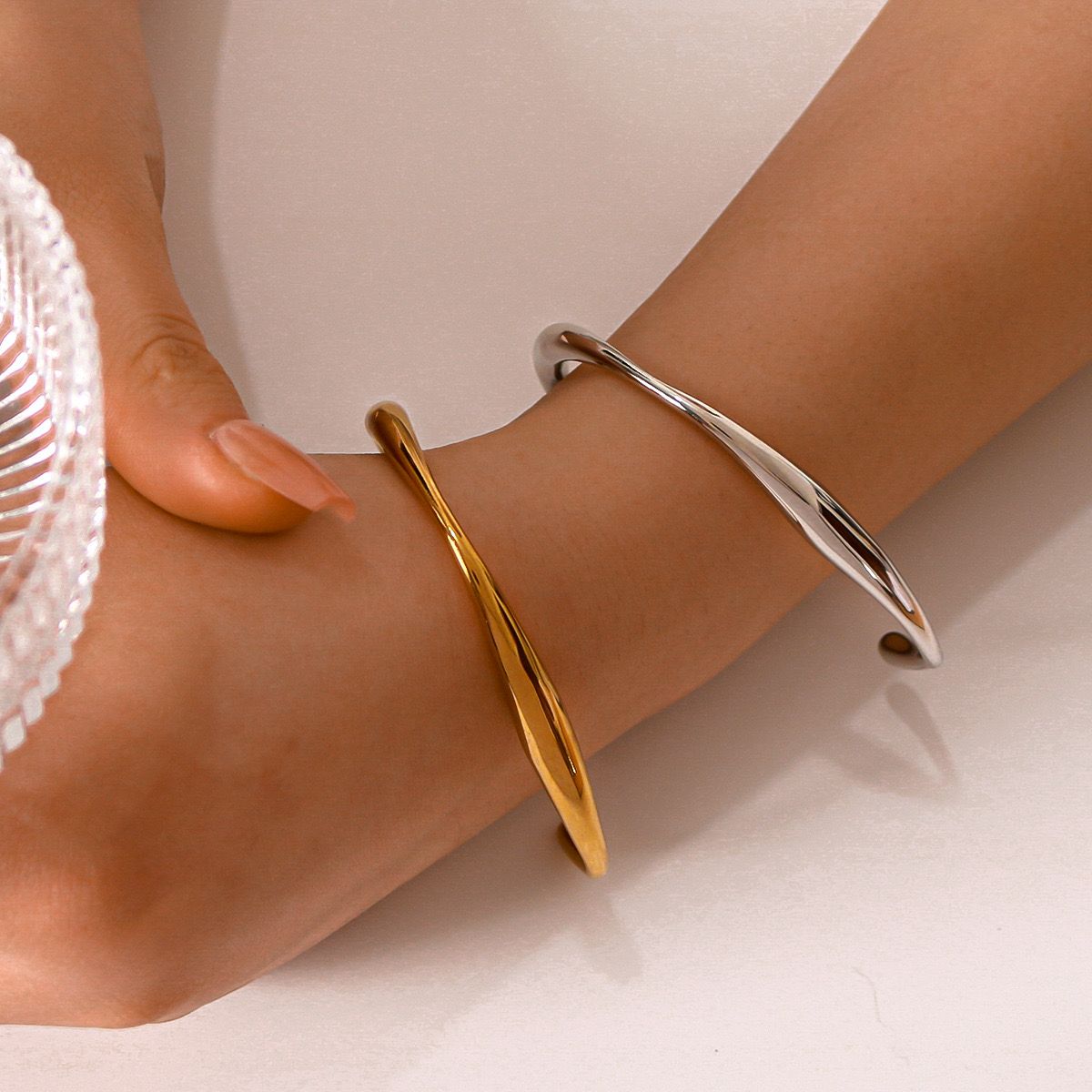 Sleek Coil Bracelet