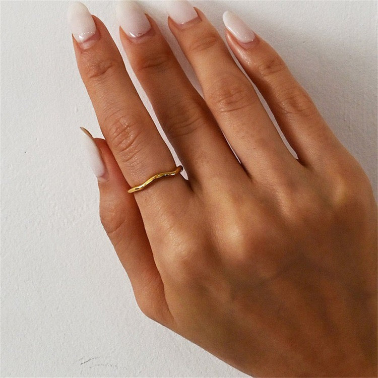 Wave Stacking Ring