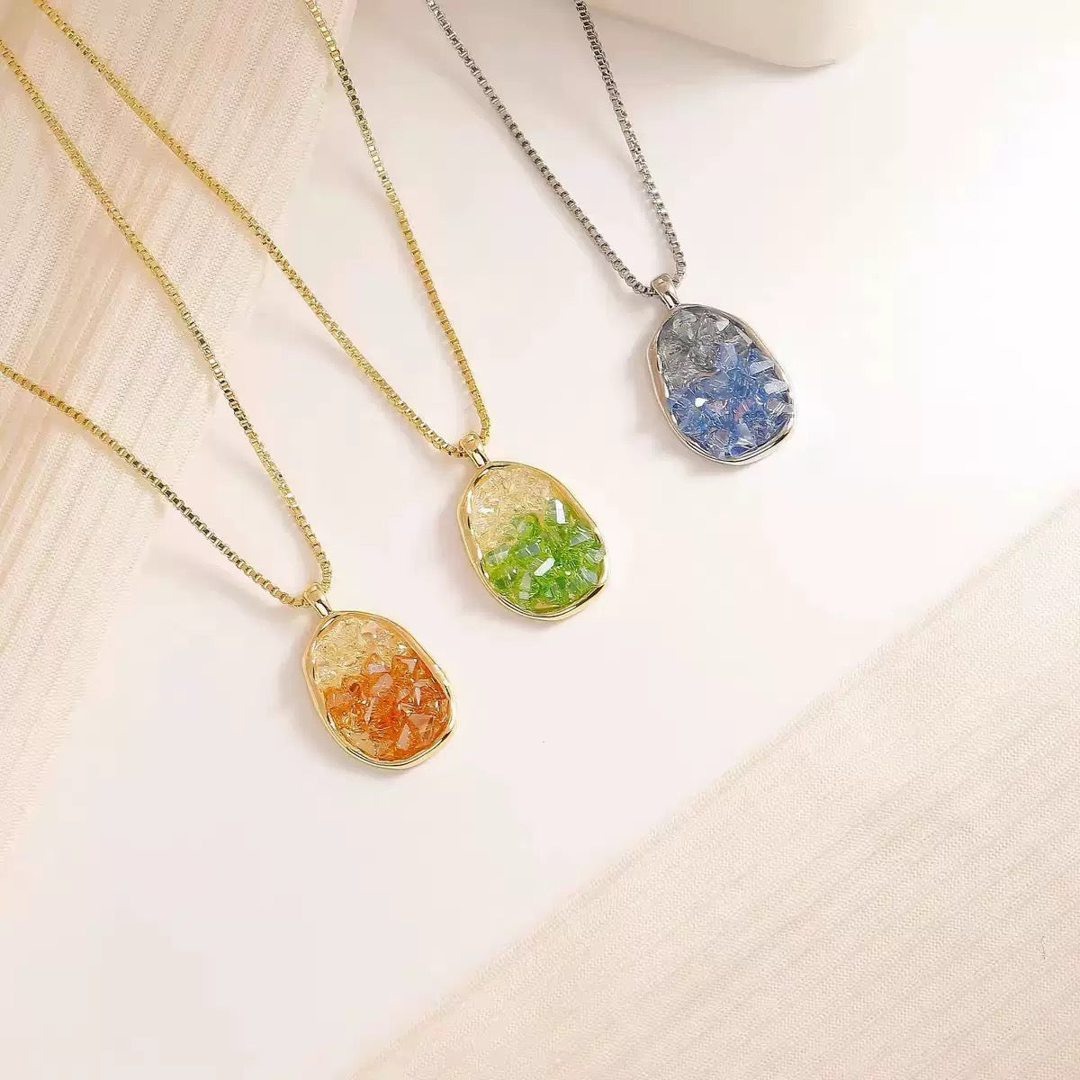 Gradient Crushed Crystal Oval Pendant Necklace