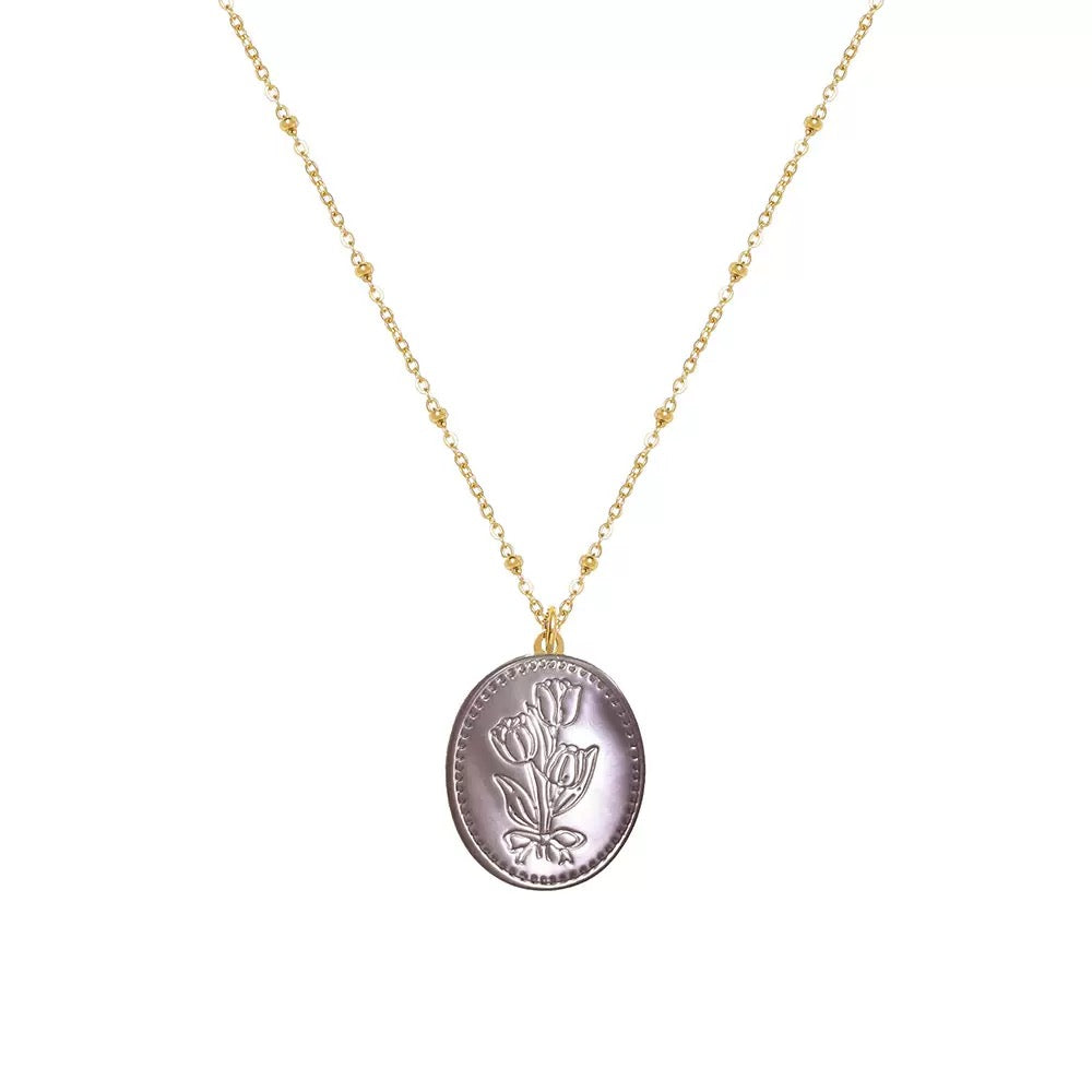 Vintage Tulip Shell Cameo Necklace