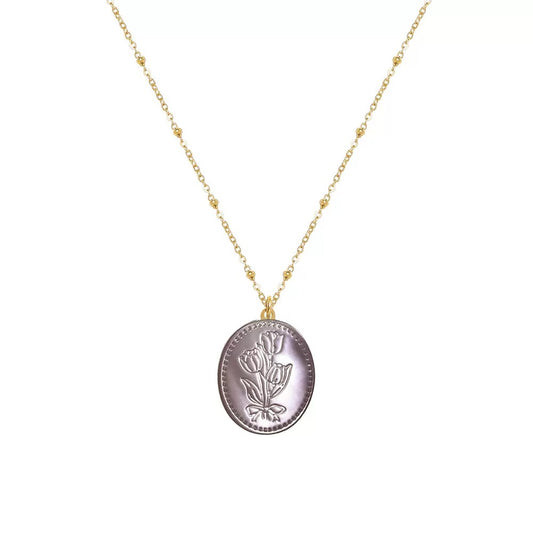 Vintage Tulip Shell Cameo Necklace