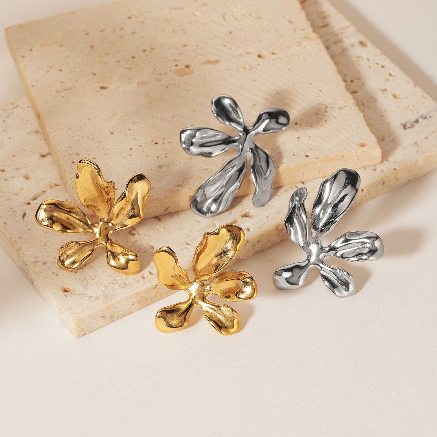 Elegant Flower Stud Earrings