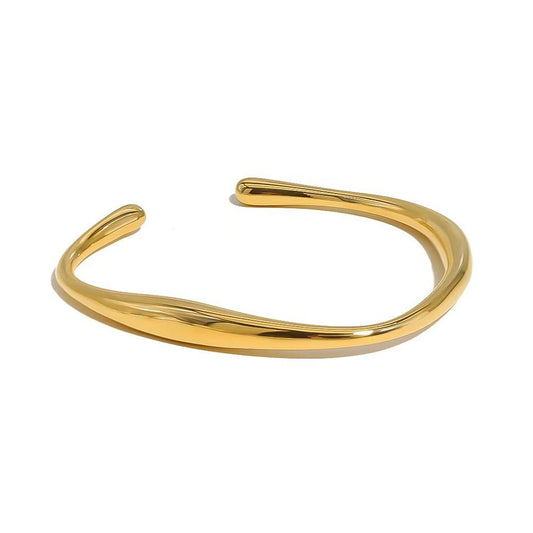 Sleek Coil Bracelet