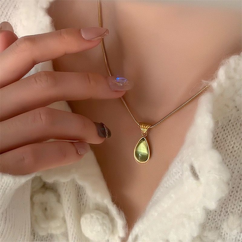 Water Droplet Pendant Necklace