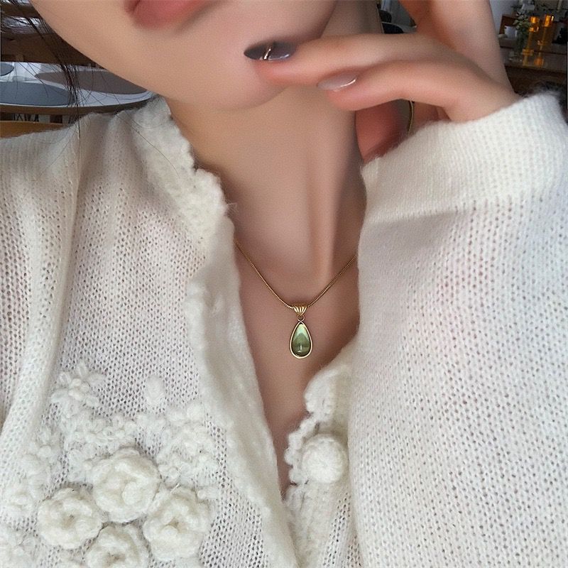Water Droplet Pendant Necklace