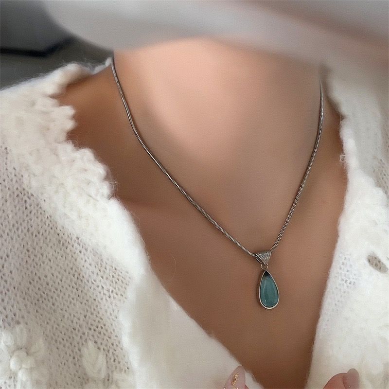 Water Droplet Pendant Necklace