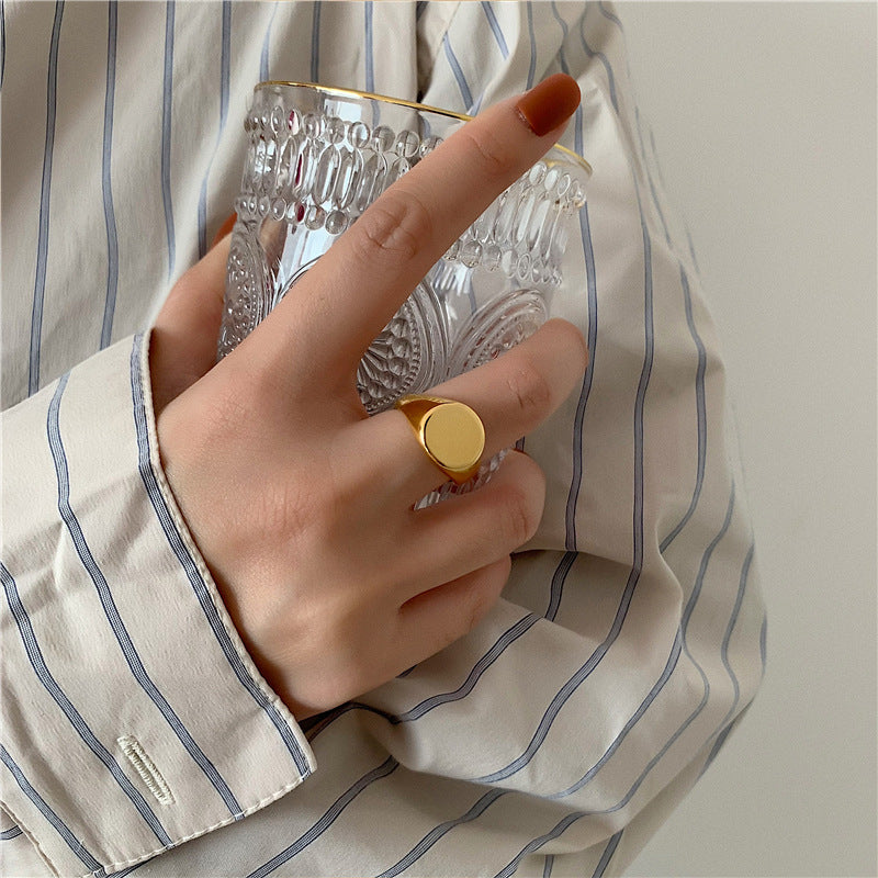 Round Signet Ring